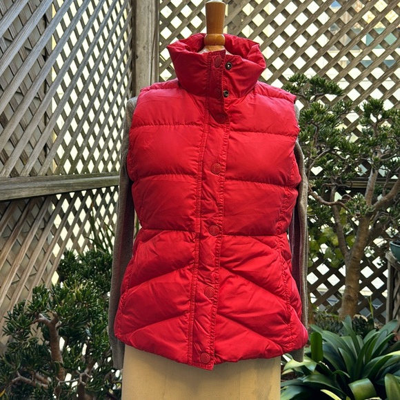 J. Crew Tops - J. CREW Down Vest, Size Small.  Zipper and Snaps. 2 side snap pockets. VGUC
